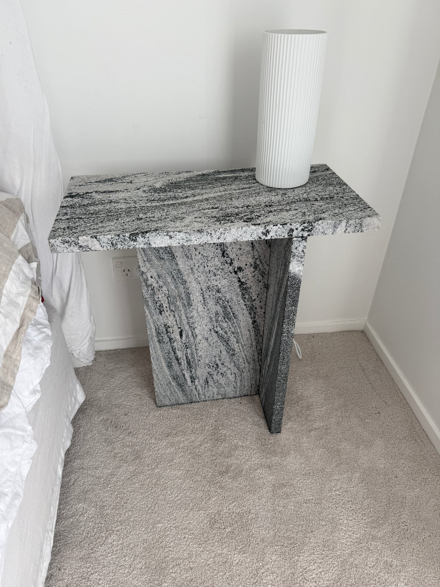 Black & White Granite Table - Single